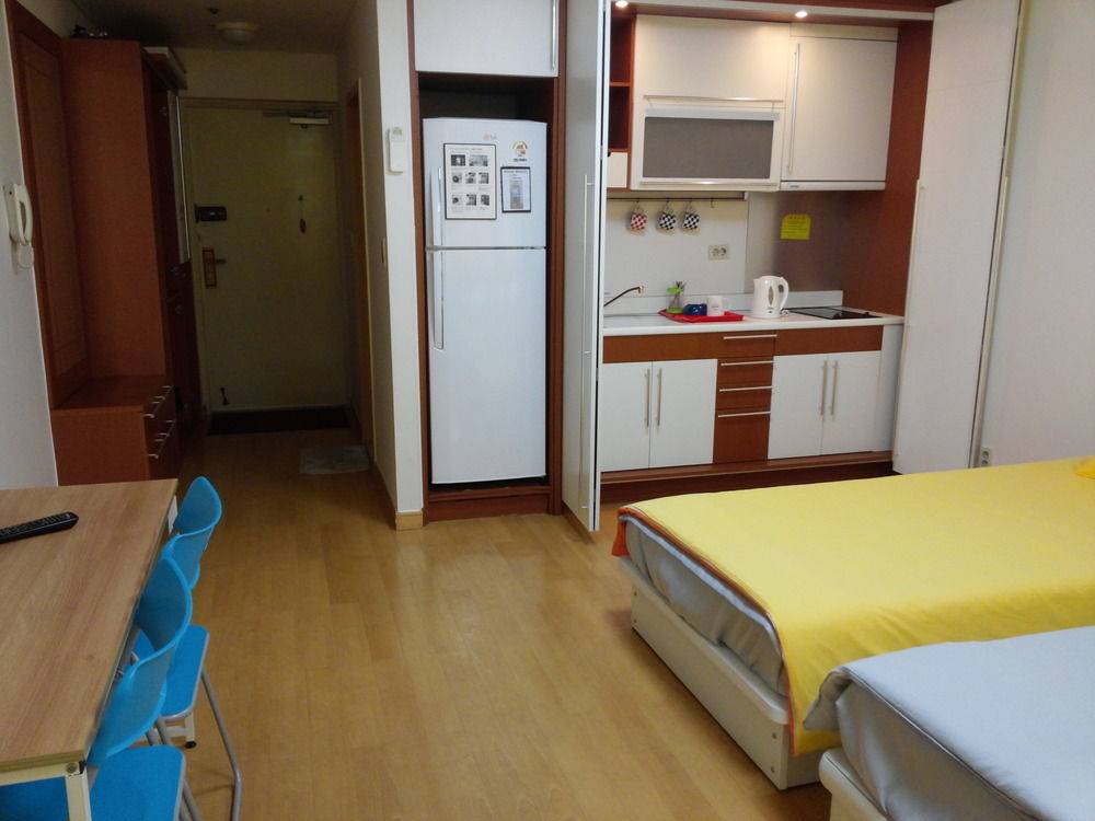 Ewha Hostel Сеул Экстерьер фото