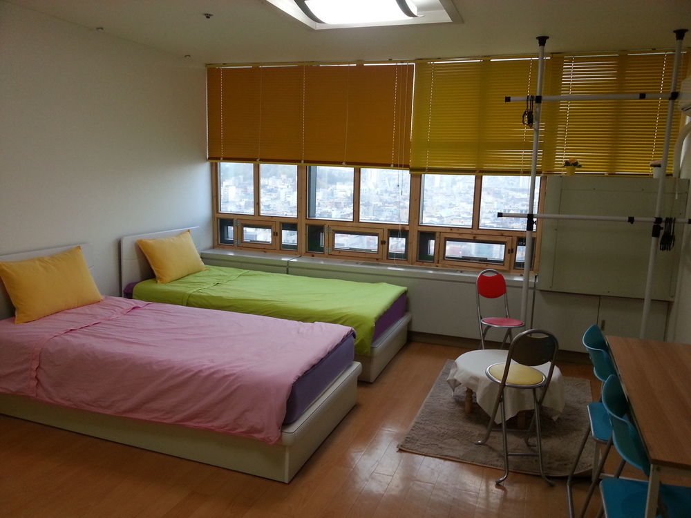 Ewha Hostel Сеул Экстерьер фото